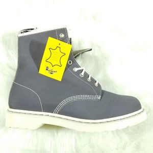 COPY - NWT DR MARTENS Air Wair TecTuff Boots size 13